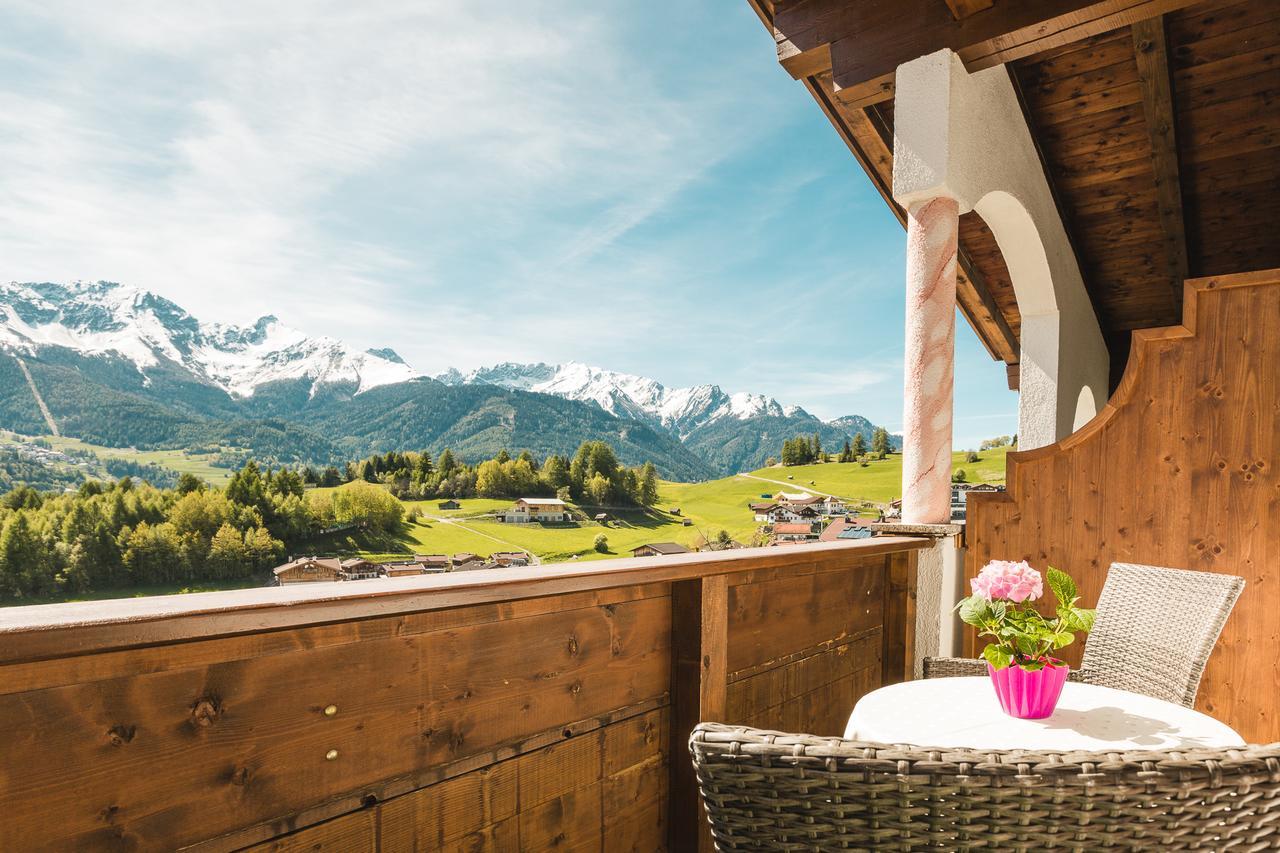 Hotel Garni Tirol Ladis Exterior foto